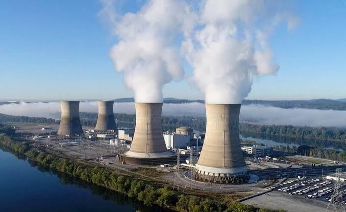 Vietnam fortalece su marco nuclear con una nueva Ley de Energía Atómica: evolución regulatoria hacia un desarrollo tecnológico seguro