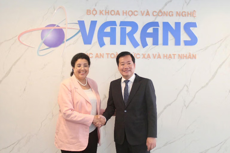 El OIEA reafirma su apoyo a Vietnam para fortalecer el desarrollo de la ciencia y la tecnología nuclear
